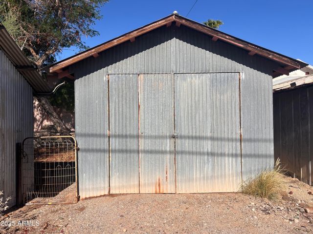 141 W LA MINA Avenue, Ajo, AZ 85321