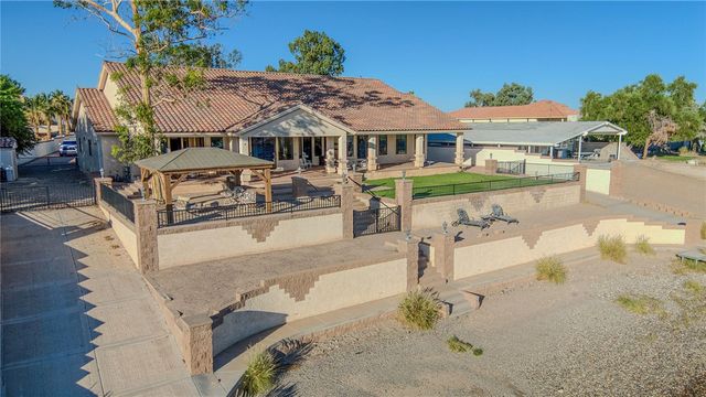 10023 S Dike Road, Mohave Valley, AZ 86440