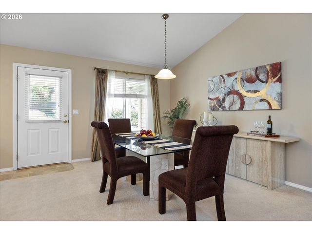 15057 SPYGLASS Ln, Oregon City, OR 97045