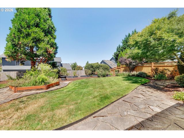 15057 SPYGLASS Ln, Oregon City, OR 97045