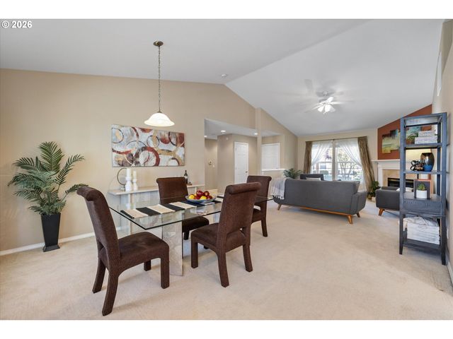 15057 SPYGLASS Ln, Oregon City, OR 97045
