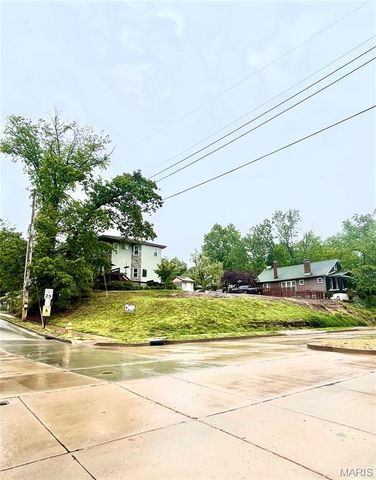 2117 Yale Avenue, St Louis, MO 63143