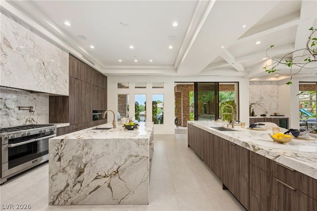 6 Greely Club Trail, Henderson, NV 89052