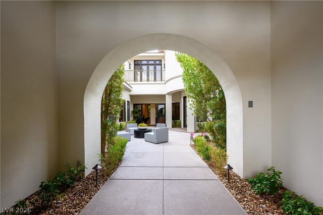 6 Greely Club Trail, Henderson, NV 89052