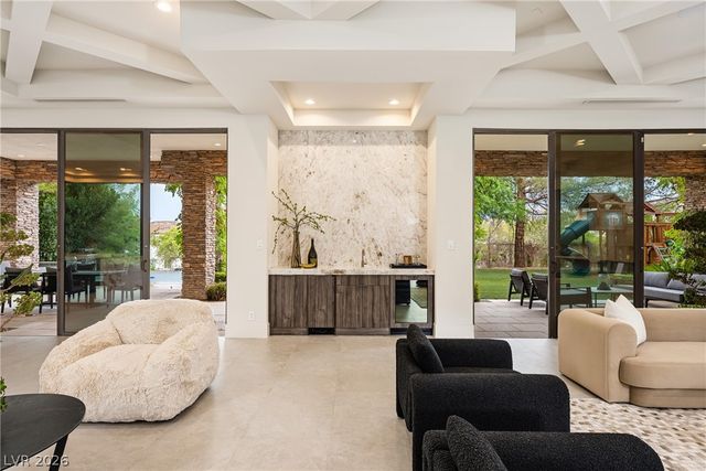 6 Greely Club Trail, Henderson, NV 89052