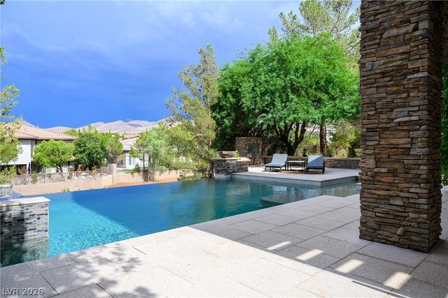 6 Greely Club Trail, Henderson, NV 89052