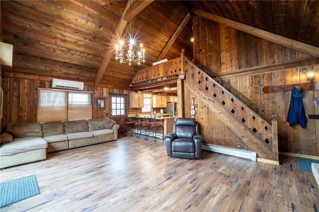 266 Alpine Heights Rd, Saltlick Twp, PA 15622