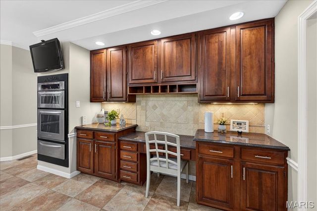 17601 Burnham Court, Chesterfield, MO 63005