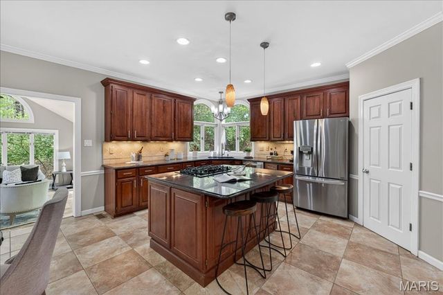 17601 Burnham Court, Chesterfield, MO 63005