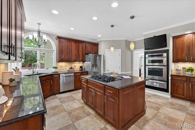 17601 Burnham Court, Chesterfield, MO 63005
