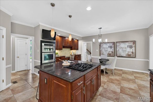 17601 Burnham Court, Chesterfield, MO 63005