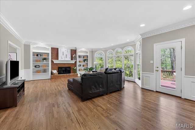 17601 Burnham Court, Chesterfield, MO 63005