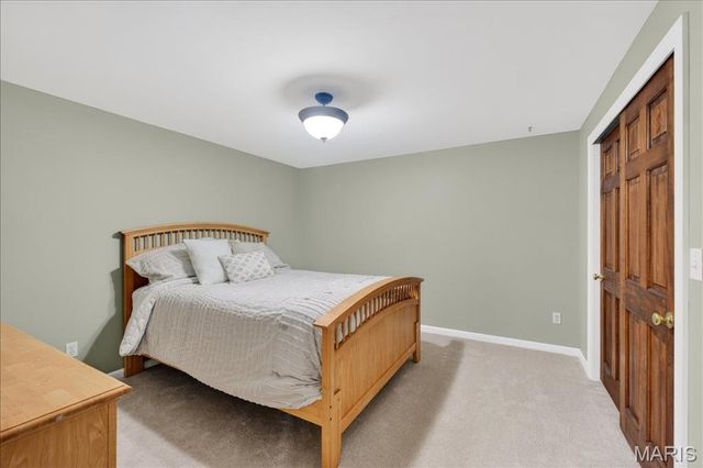 17601 Burnham Court, Chesterfield, MO 63005