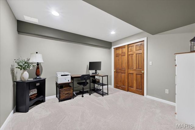 17601 Burnham Court, Chesterfield, MO 63005