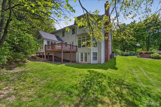 17601 Burnham Court, Chesterfield, MO 63005