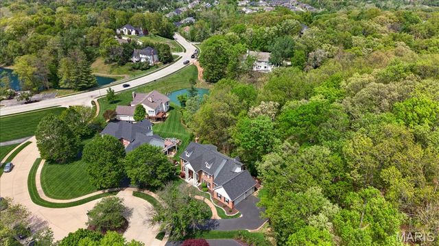 17601 Burnham Court, Chesterfield, MO 63005