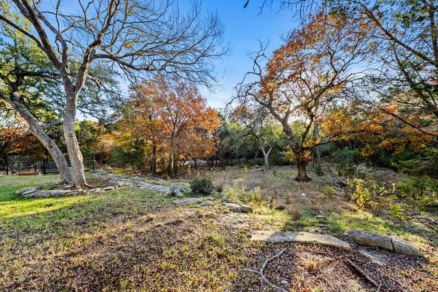 744 Canna Lily CIR, Driftwood, TX 78619