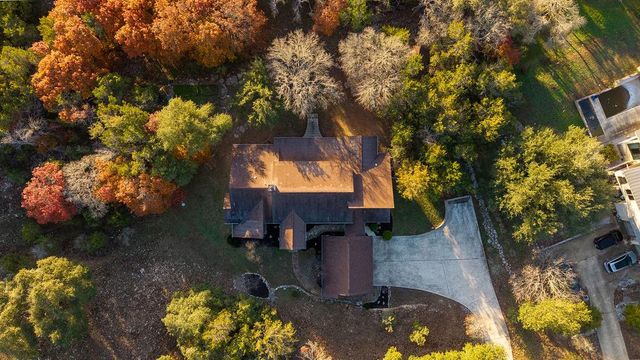 744 Canna Lily CIR, Driftwood, TX 78619