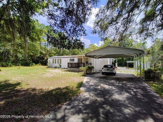 7068 W Pershing Drive, Homosassa, FL 34448
