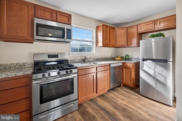 909 WOODCHIP RD, Lumberton, NJ 08048