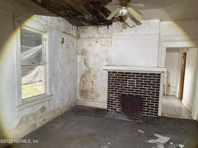 1171 E 16TH Street, Jacksonville, FL 32206