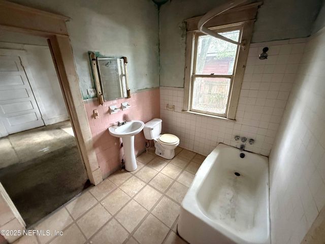 1171 E 16TH Street, Jacksonville, FL 32206