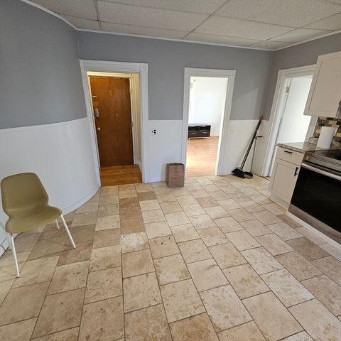 14 Smythe 3, Brookline, MA 02445