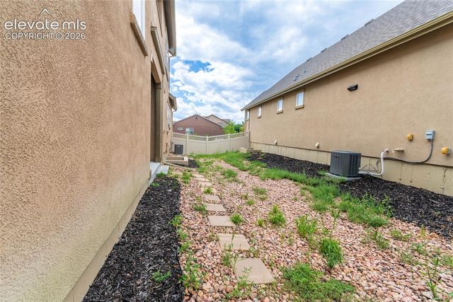 9767 Wolf Lake Drive, Colorado Springs, CO 80924