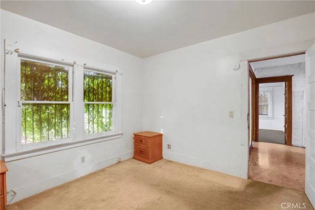 3940 Denker, Los Angeles, CA 90062