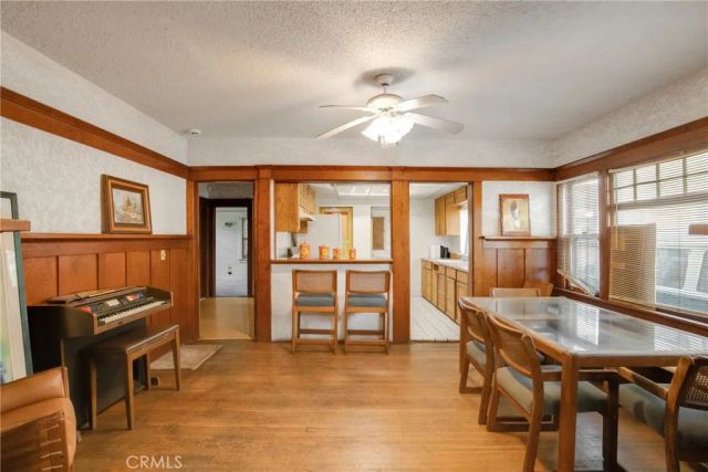 3940 Denker, Los Angeles, CA 90062