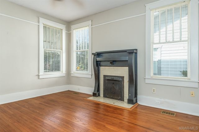 951 CLOVERDALE Road, Montgomery, AL 36106