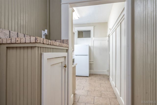 951 CLOVERDALE Road, Montgomery, AL 36106