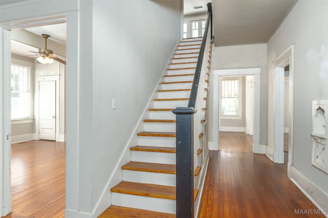 951 CLOVERDALE Road, Montgomery, AL 36106