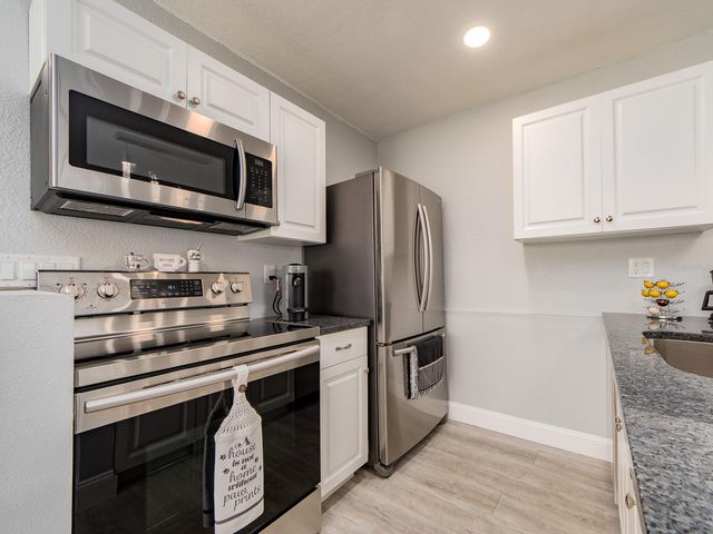 2476 ENTERPRISE ROAD 1, Clearwater, FL 33763