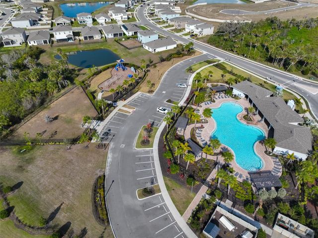 5640 SILVER MOONLIGHT DRIVE, Palmetto, FL 34221