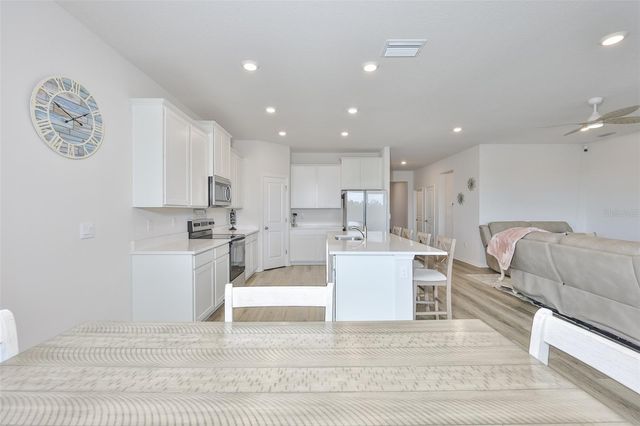 5640 SILVER MOONLIGHT DRIVE, Palmetto, FL 34221