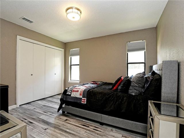 730 Vanguard ST, Lakeway, TX 78734