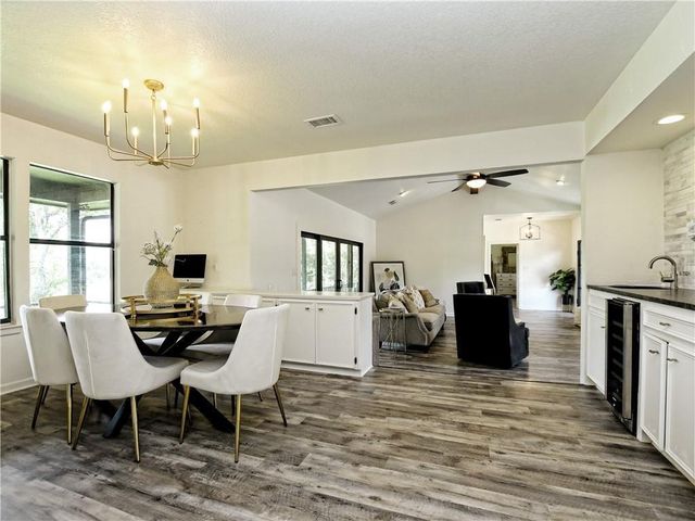 730 Vanguard ST, Lakeway, TX 78734