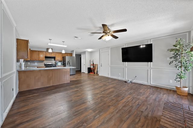 7337 Indiana Avenue, Fort Worth, TX 76137