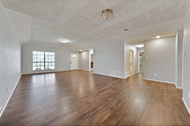 7337 Indiana Avenue, Fort Worth, TX 76137