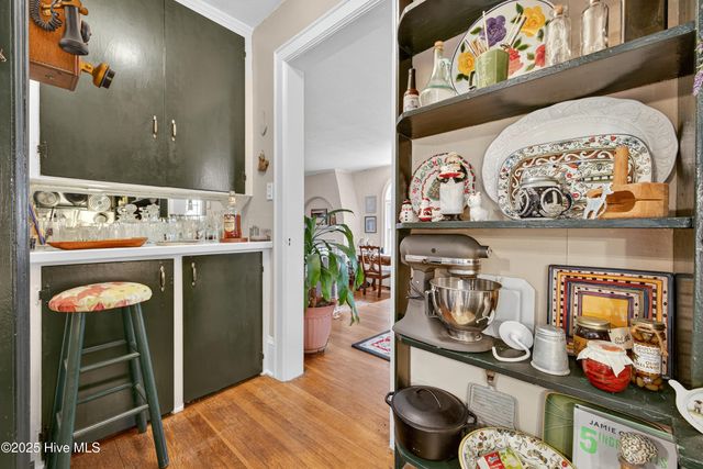 1411 Hawthorne Road, Wilmington, NC 28403