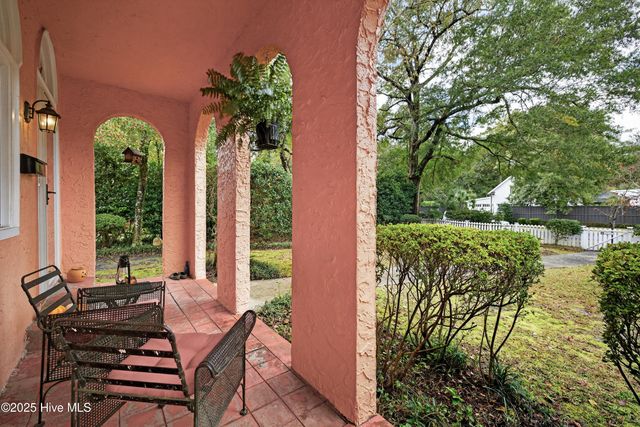 1411 Hawthorne Road, Wilmington, NC 28403