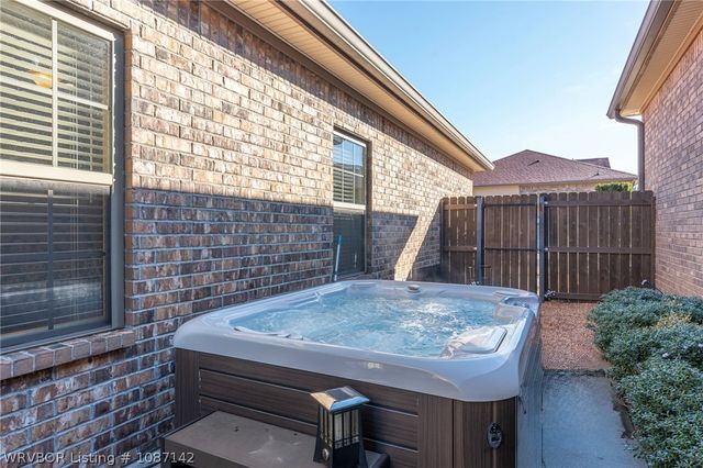 6925 Milan Way, Fort Smith, AR 72916