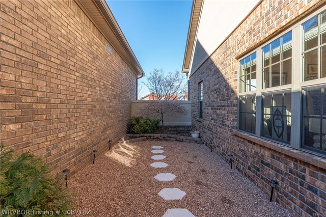 6925 Milan Way, Fort Smith, AR 72916