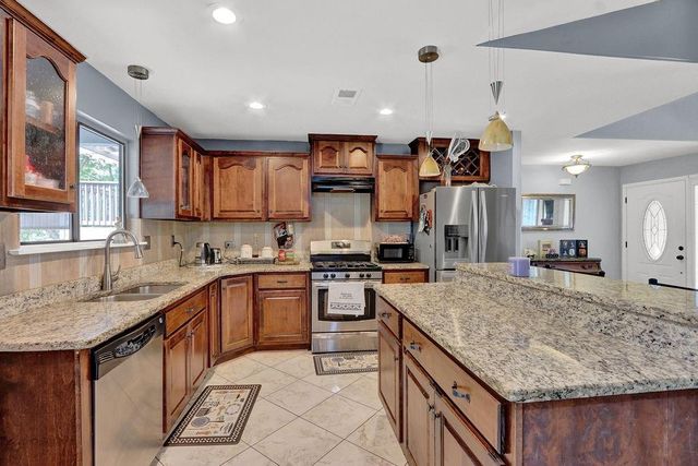 2944 Clipper Court, Lawrenceville, GA 30044