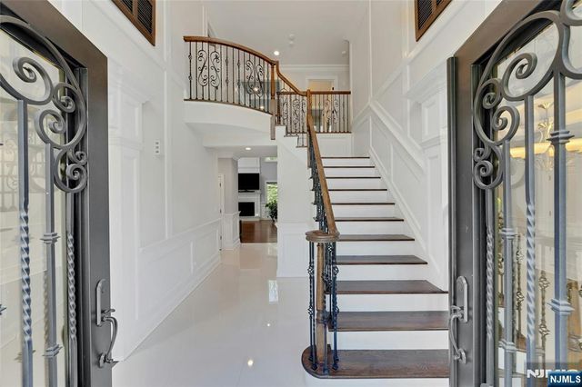 697 Terrace Drive, Paramus, NJ 07652