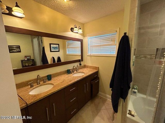 1205 16TH Street N, Jacksonville Beach, FL 32250