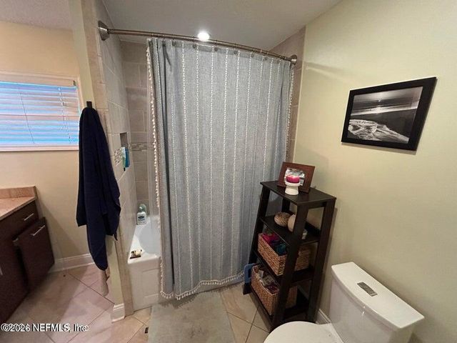 1205 16TH Street N, Jacksonville Beach, FL 32250