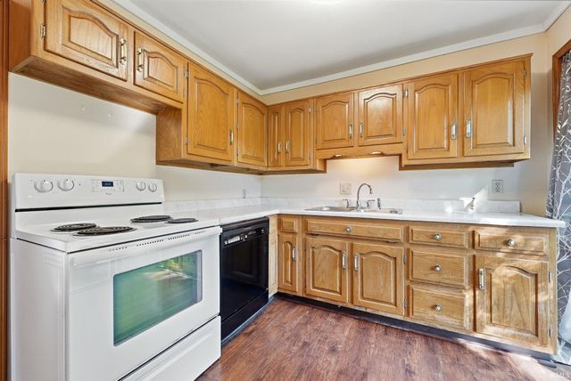 633 Ridgewood Drive, Fort Wayne, IN 46805