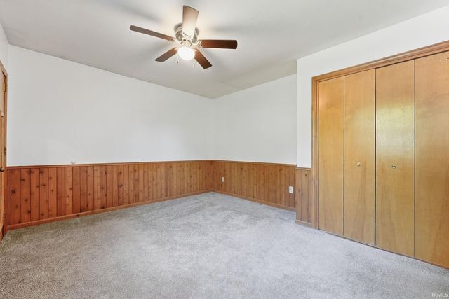 633 Ridgewood Drive, Fort Wayne, IN 46805